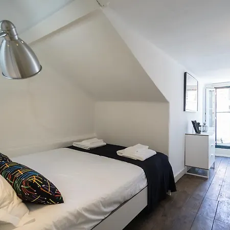 Shortstayflat - The Black&white Apt|bairro Alto * Lisbona